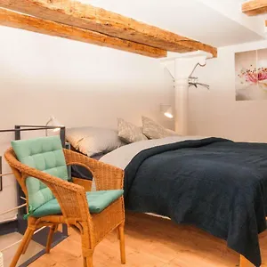 Stylish With Castle View & Free Parking Apartment Ljubljana